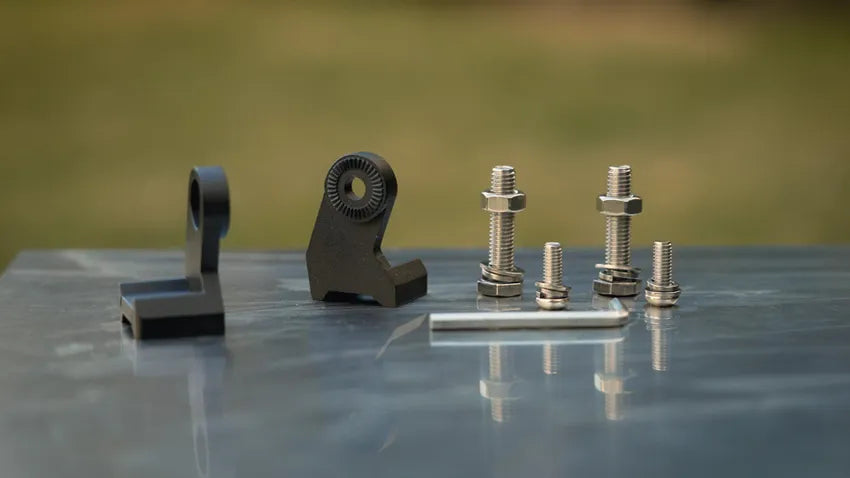 Kings Side Brackets for 12” Numberplate Light Bar (Pair)