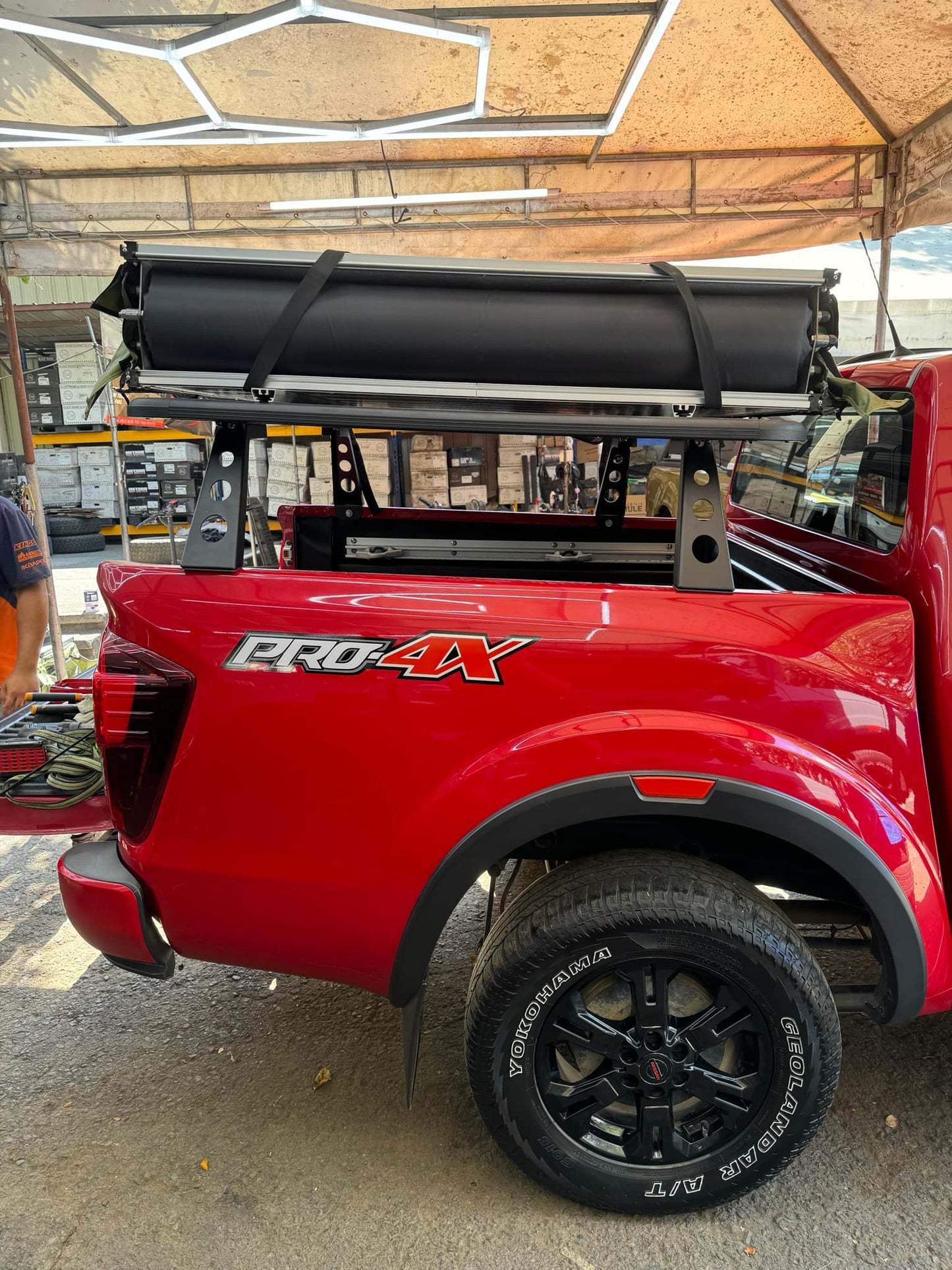 Mammoth Aluminum Bed Rack