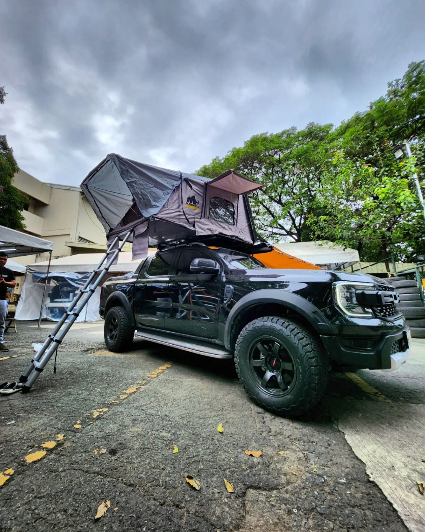 Mammoth Summit Rooftop Tent