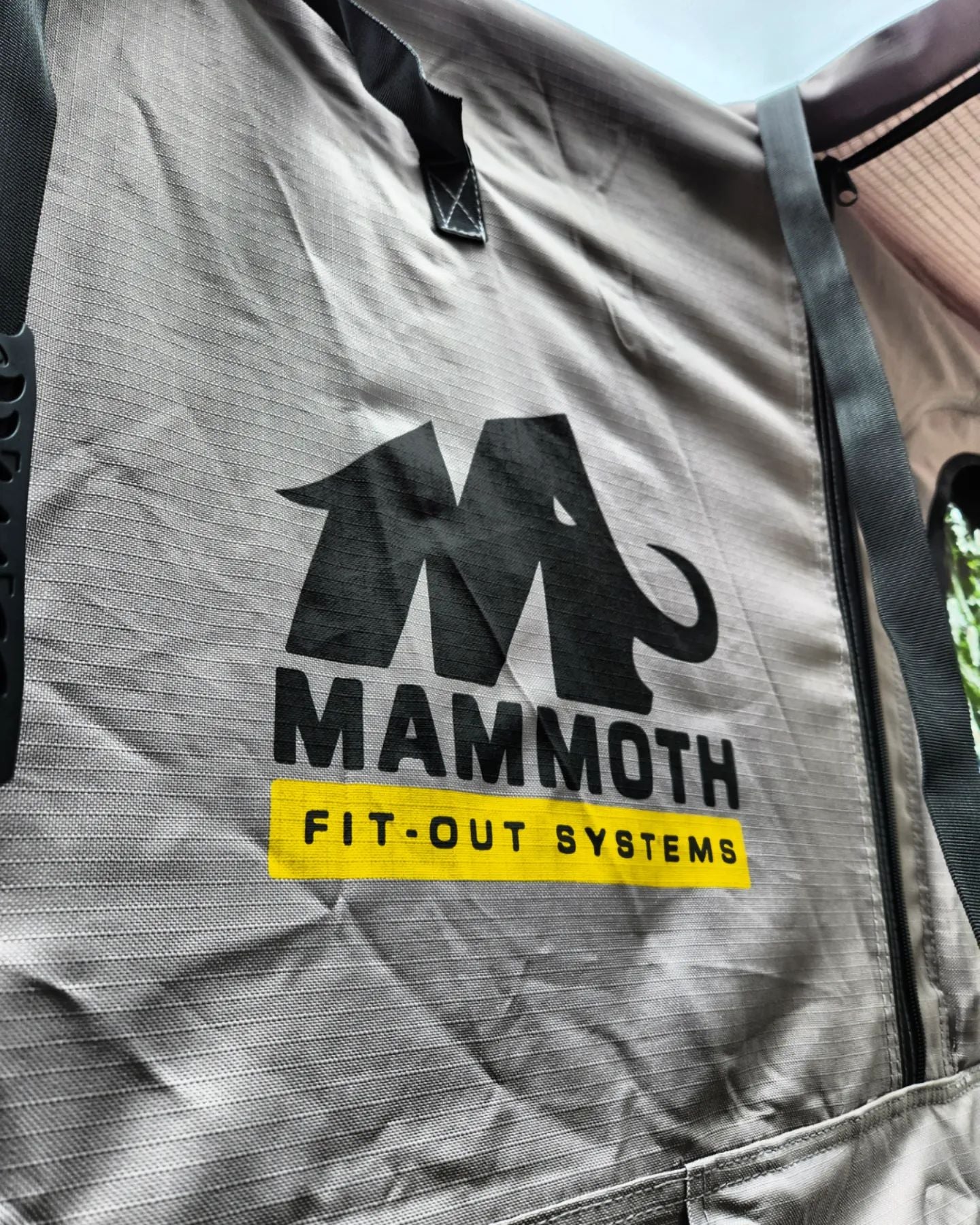 Mammoth Summit Rooftop Tent